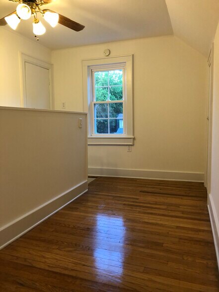 Building Photo - 873 Highland Ave NW