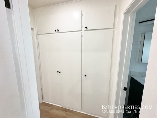 Building Photo - Brand New Renovated 1Bedroom 1Bathroom In ...