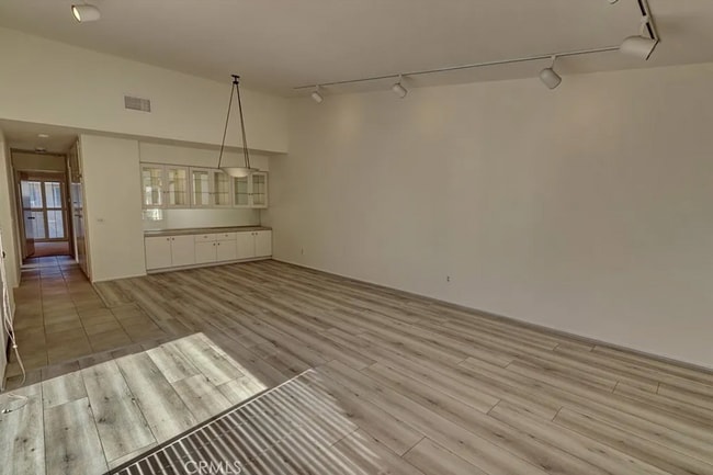 Building Photo - 8566 Larkhall Cir