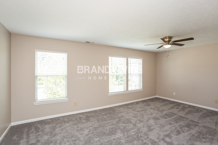 Building Photo - 967 Webb Dr