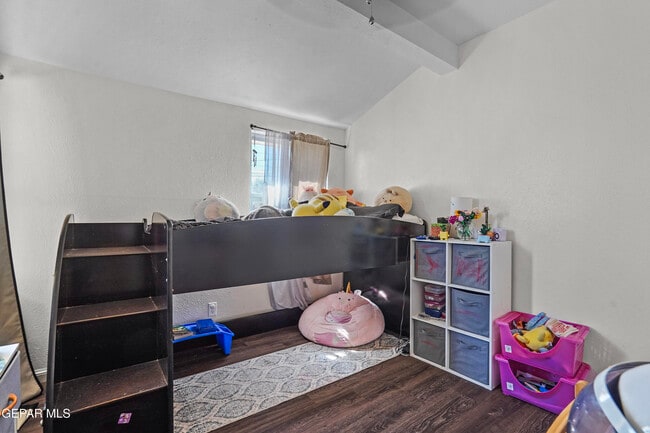 Building Photo - 5516 Fairbanks Dr