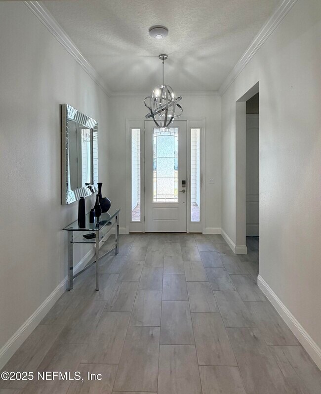 Building Photo - 26 Antila Wy.