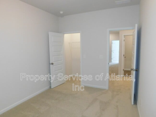 Building Photo - 204 Lower Bethany Rd