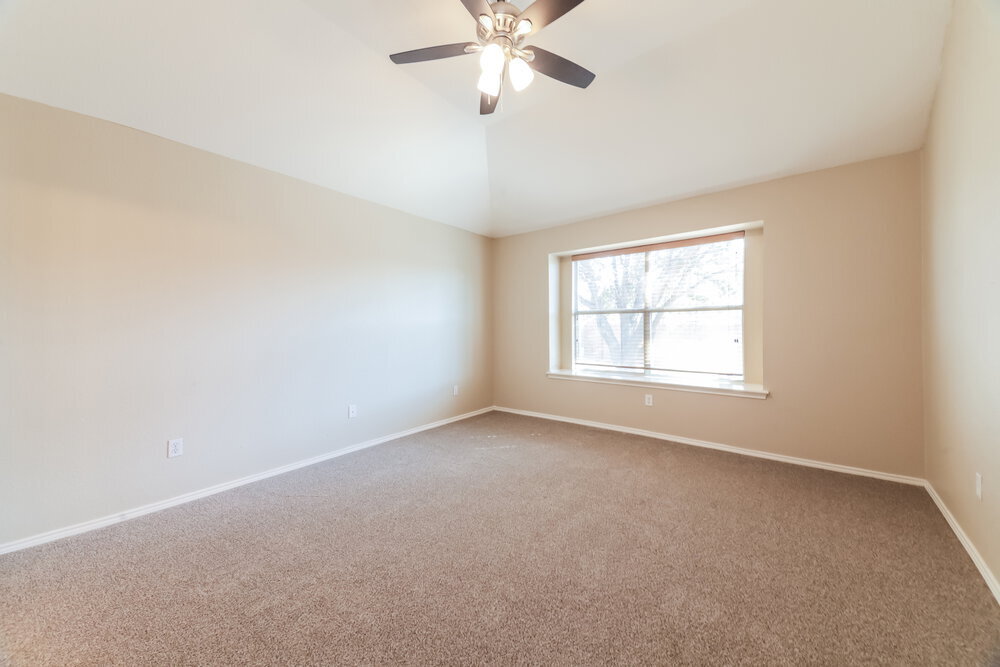 Building Photo - 3704 St Johns Dr