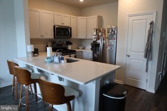 Building Photo - 213 Mazzeo Dr