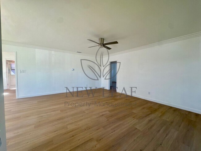 Building Photo - 232 S Bush St