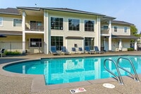 Building Photo - Fairwood Pond