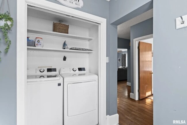 Building Photo - 1039 Osburn Ave