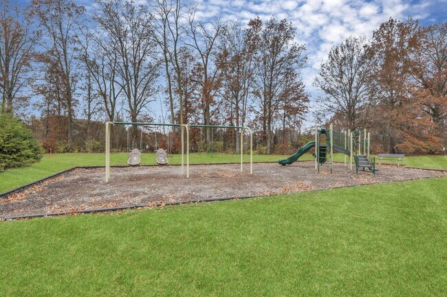 Building Photo - 3832 Old Glory Lp