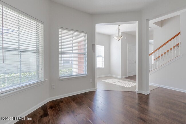 Building Photo - 6332 Endelstow Ln