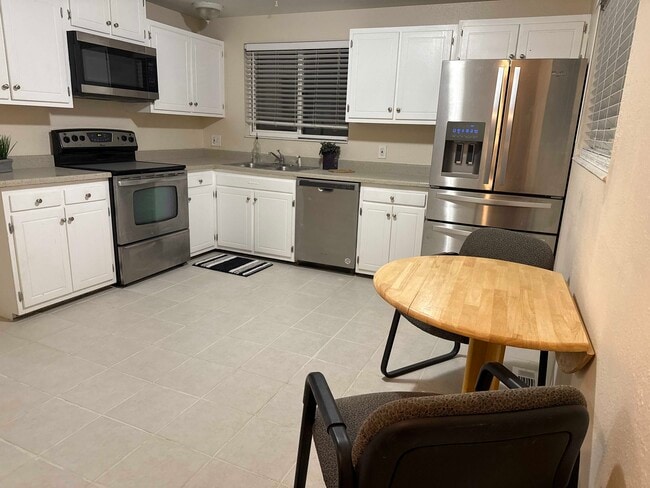 Building Photo - 3264 W 4700 S