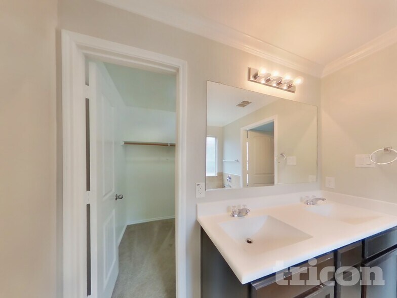 Building Photo - 9104 Sundance Trail