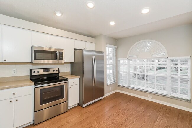 Building Photo - 7741 Barclay Rd