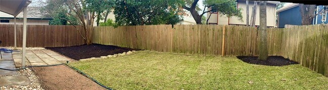 Building Photo - 12909 Margit Dr