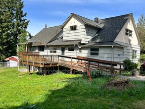 Building Photo - 8339 State Hwy 303 NE