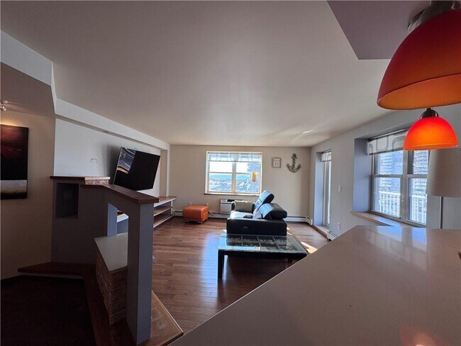 Building Photo - 7914 Rockaway Beach Blvd