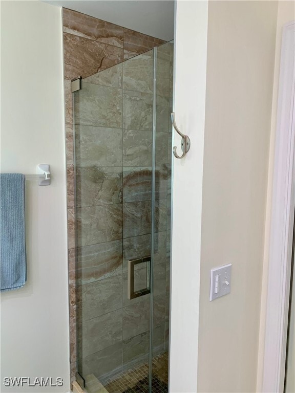 Building Photo - 7050 Lone Oak Blvd