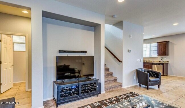 Building Photo - 2802 N 73rd Dr