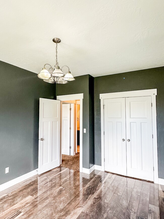 Building Photo - 4441 Wynridge Ln