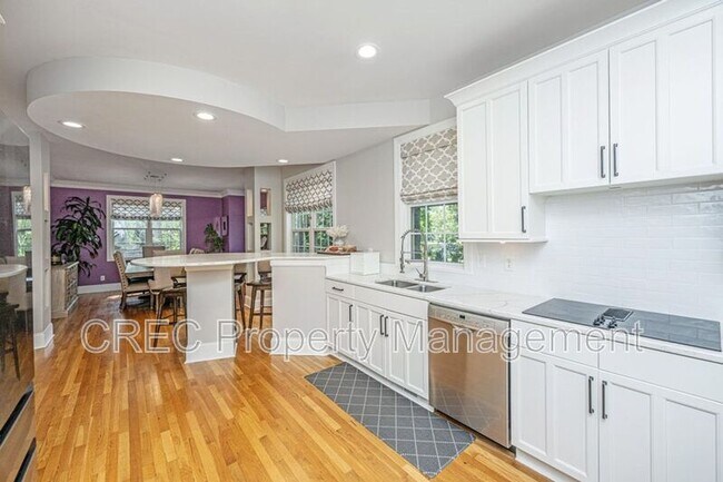 Building Photo - 3738 Station Point Ct