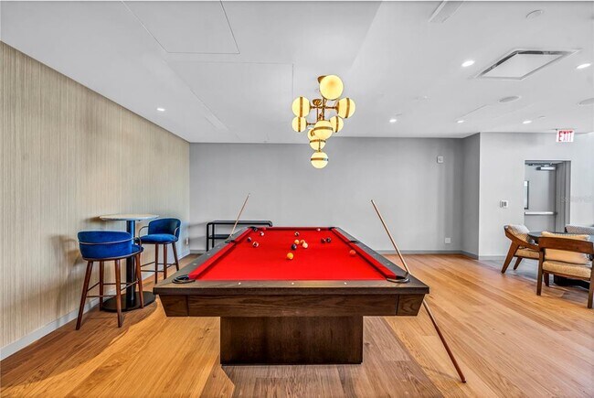 Building Photo - 400 Central Ave