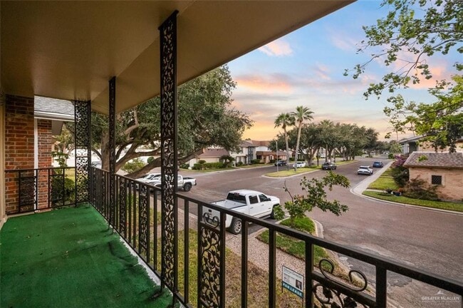 Building Photo - 16 Wichita Ave