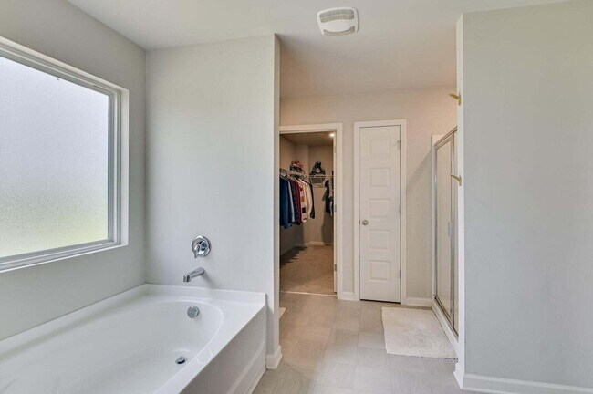 Building Photo - 262 Tahoe Drive