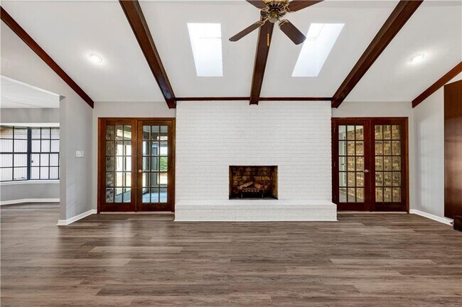 Building Photo - 116 Windsor Ct