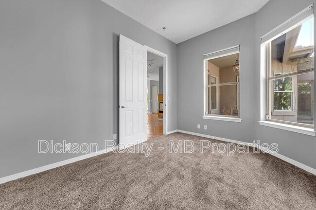 Building Photo - 4440 Juniper Trail