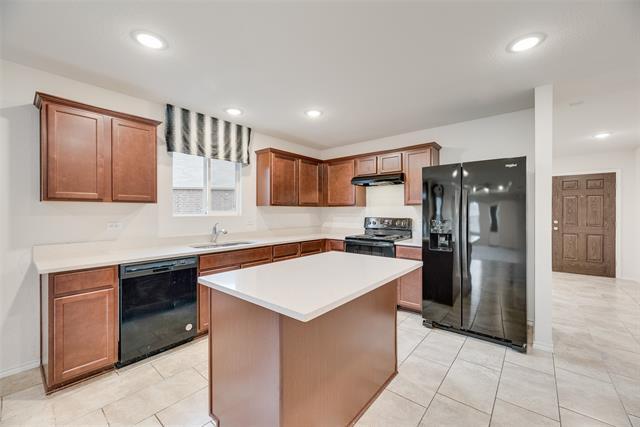 Building Photo - 1802 Aslynn Cir