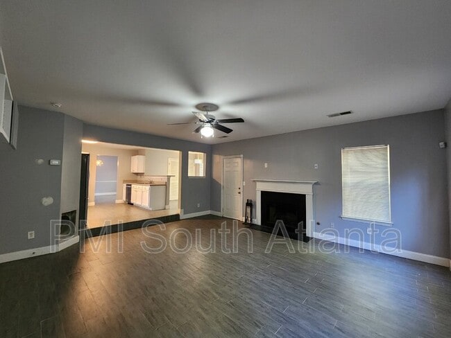 Building Photo - 2085 Winding Crossing Trail