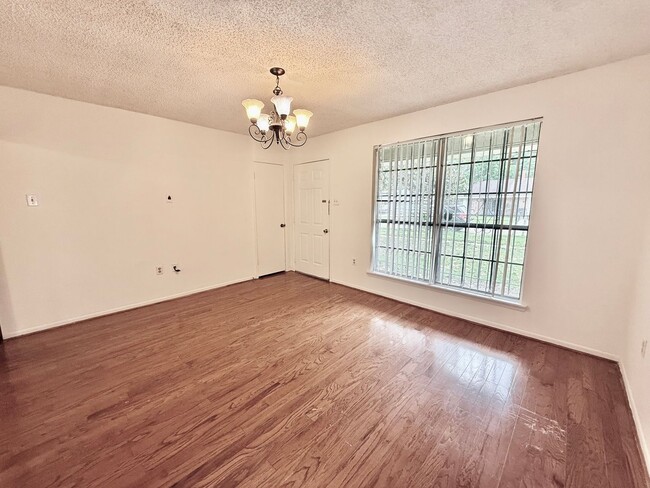 Building Photo - Charming 3BR/2BA Brick Home in Perkins Village – Spacious Yard & Cozy Fireplace