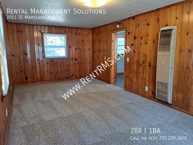 Building Photo - 2001 SE Maryland Ave