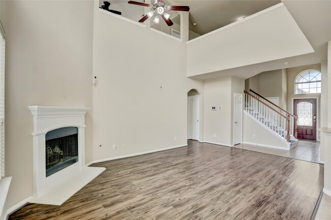 Building Photo - 6007 Pomme Bay Pass