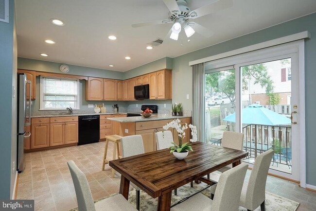 Building Photo - 2501 Windbreak Dr