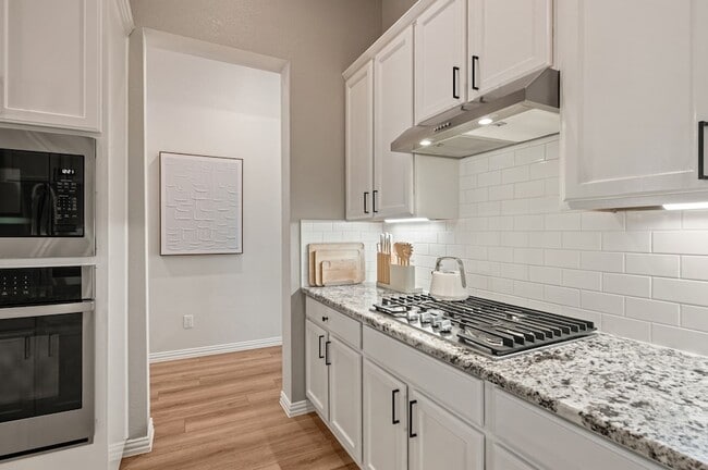 Building Photo - 2819 Countryside Trail