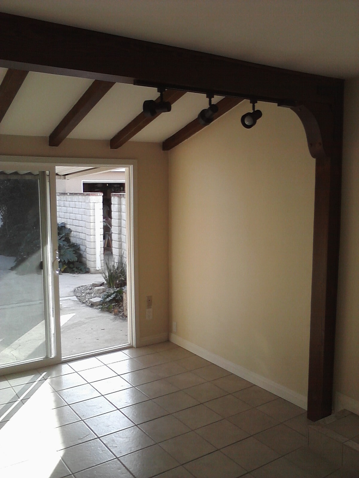 Den exit with wall of glass - 4734 Allott Ave