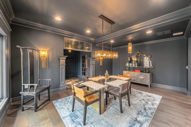 Building Photo - 16646 Brooklane Blvd