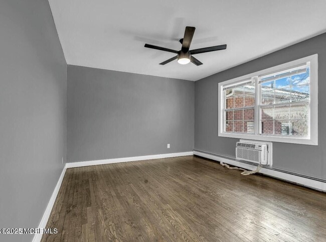 Building Photo - 364 Westwood Ave