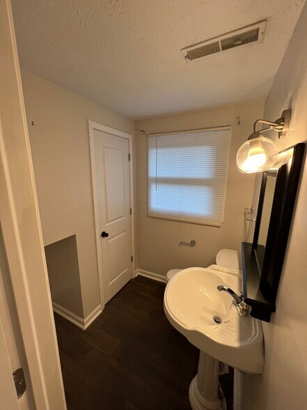 Downstairs half bath - 662 River Rd