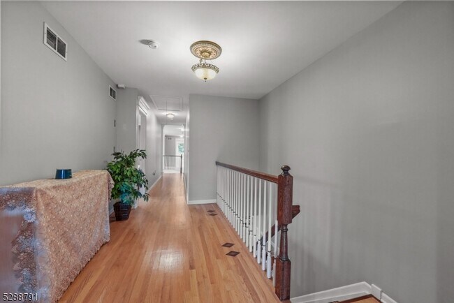 Building Photo - 301 Berkley Ave