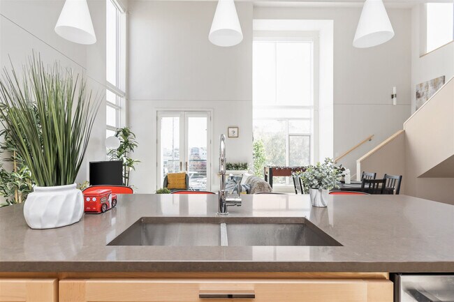 Building Photo - 888 Massachusetts Ave