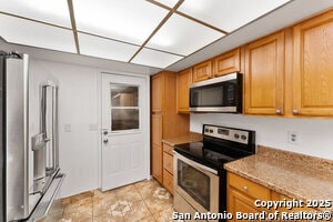 Building Photo - 8018 Hickory