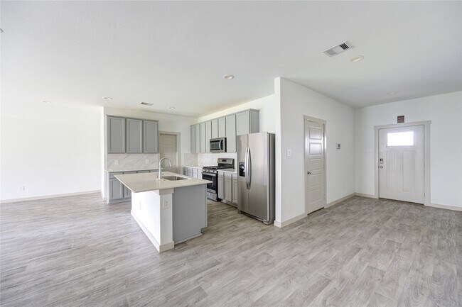 Building Photo - 1826 Sandy Trail Ln