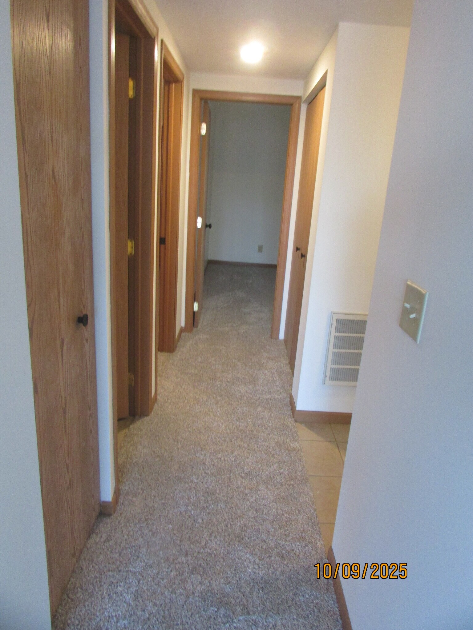 Building Photo - 1120 Eagle Feather Cir