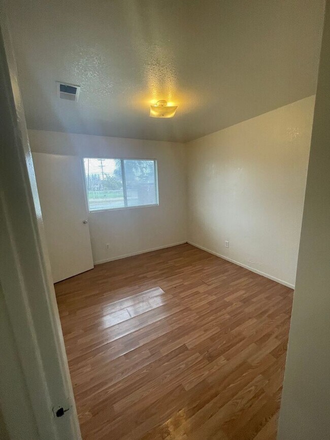 Building Photo - 7329 N San Pablo Ave