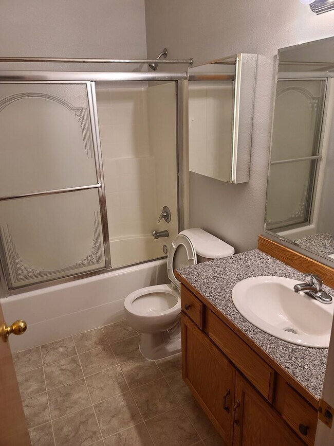 Building Photo - Gorgeous Medical Lake Home Near Fairchild AFB! - Coming Soon!