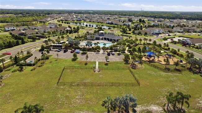 Building Photo - 10622 Eustis Dr