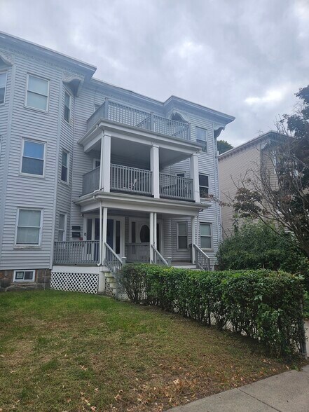 Primary Photo - 775 Columbia Rd