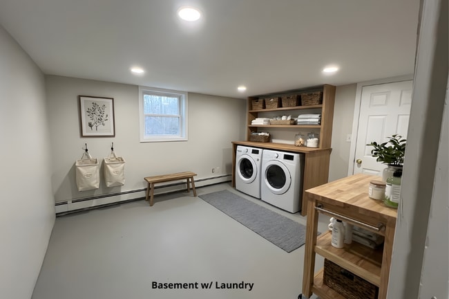 Building Photo - 30 Somerset Ave